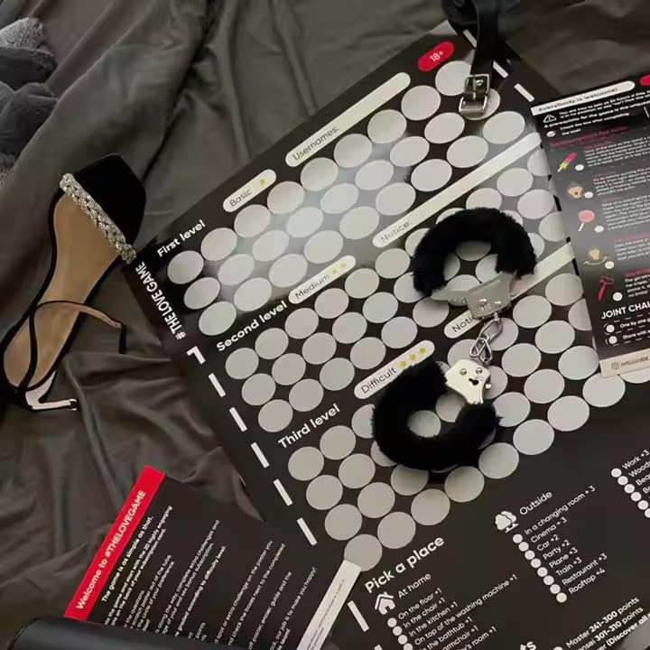 The Love Game™ – Black Edition | Joc Răzuibil Exclusiv pentru Cupluri